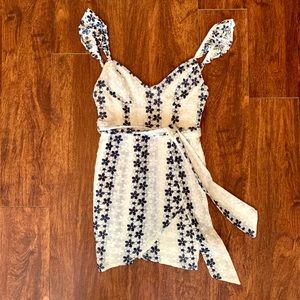 ✨NWOT! Selfie Leslie Mini Dress